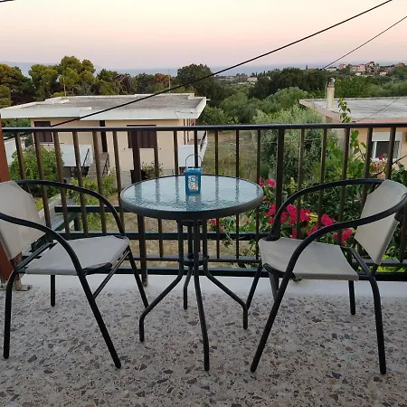 Filippos Apartments 